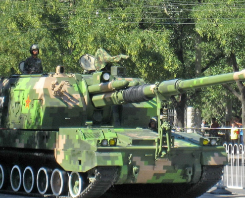 Telatykki PLZ-05 155 mm